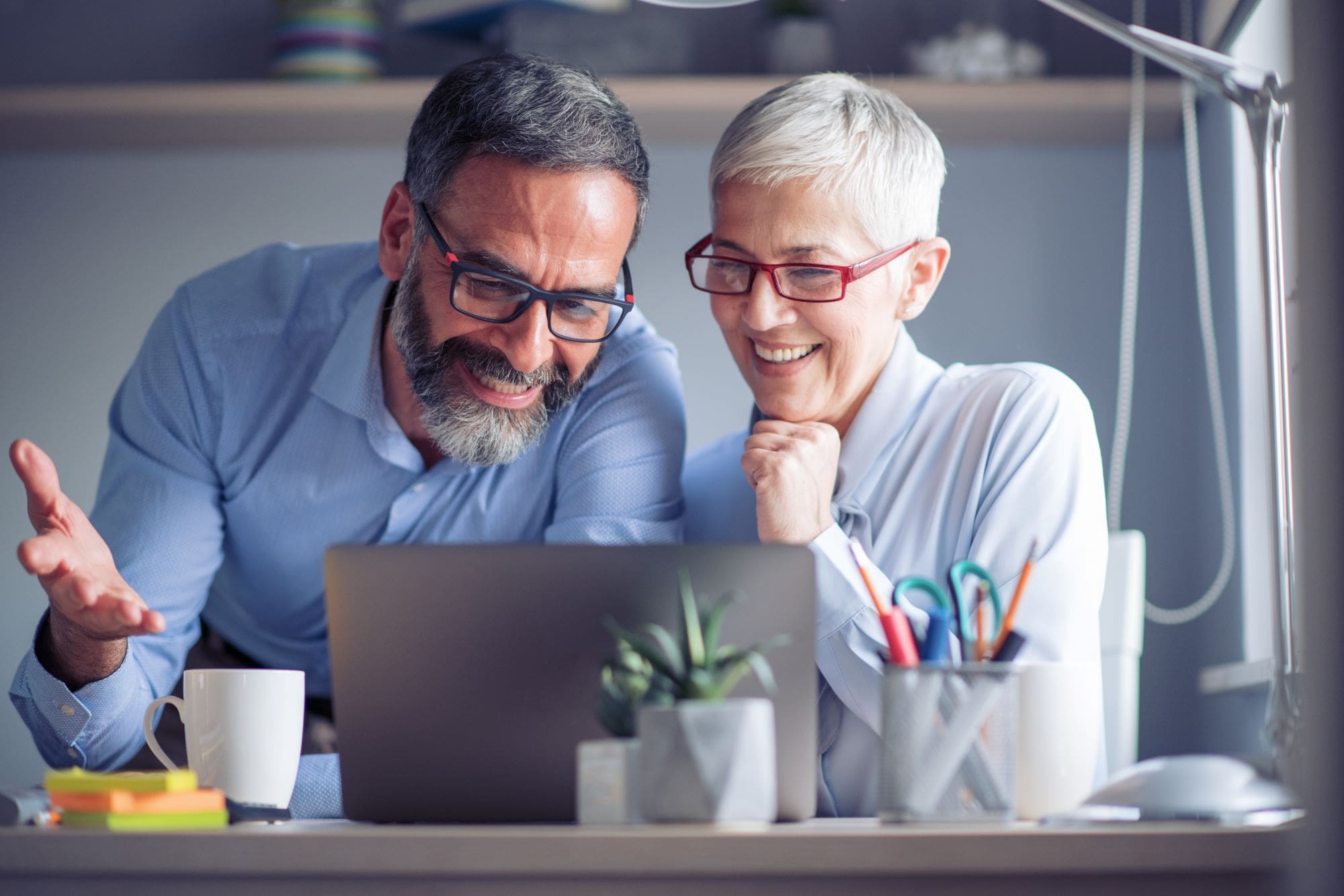 Older adults meeting with Care Manager at Geromind
